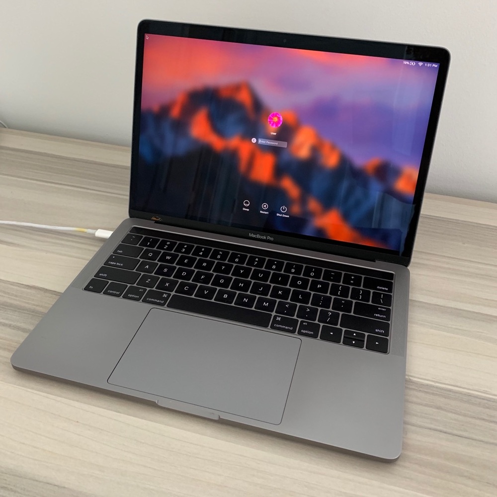 MacBook Pro 13 Inch
